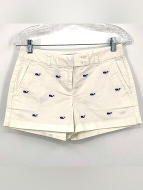 Vineyard Vines White Shorts with Navy Whale Embroidery